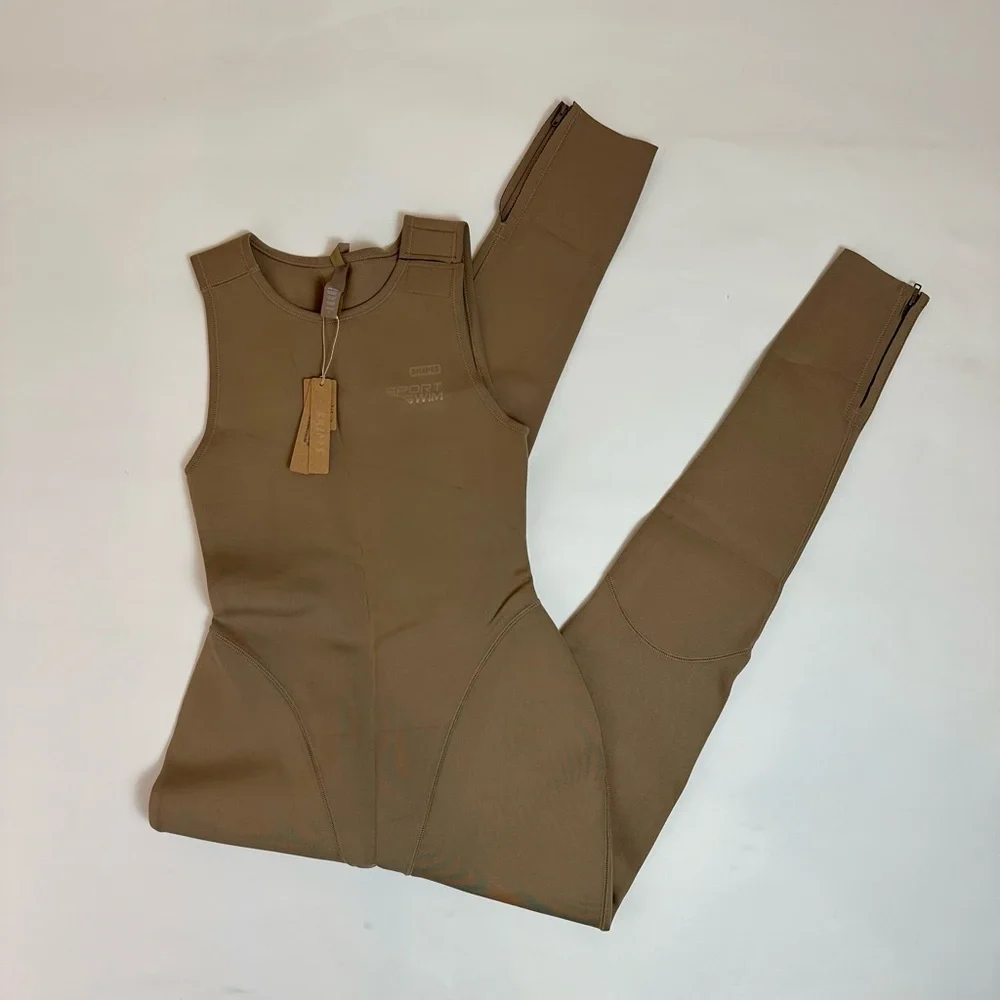 SKIMS brand new
